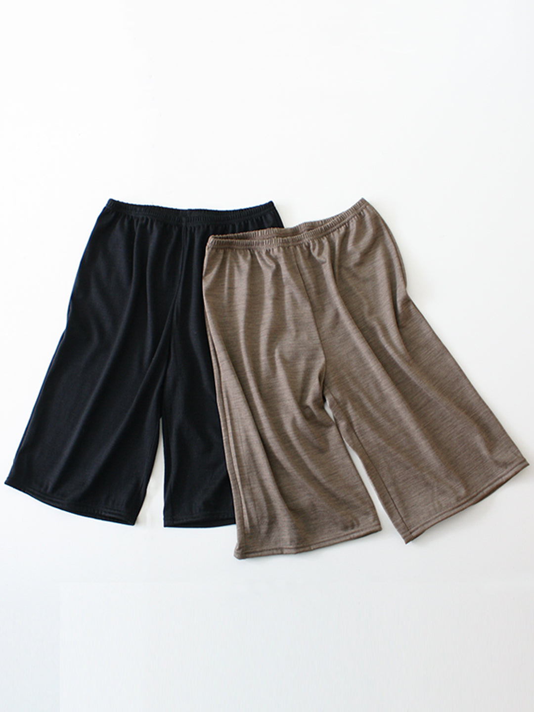 マウントブレスウール100%ショートペチパンツ