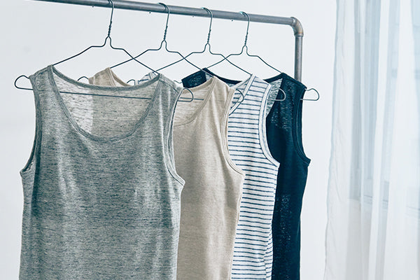 リネンの服は洗濯すると縮む？