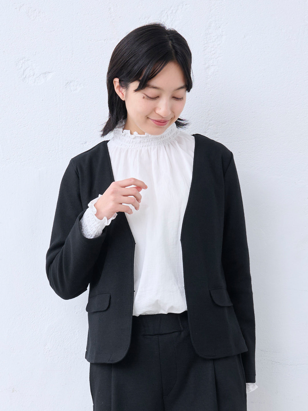 圧縮ウール100％　ライトジャケット