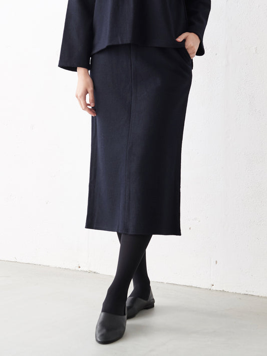 圧縮ウール100% ロングスカート