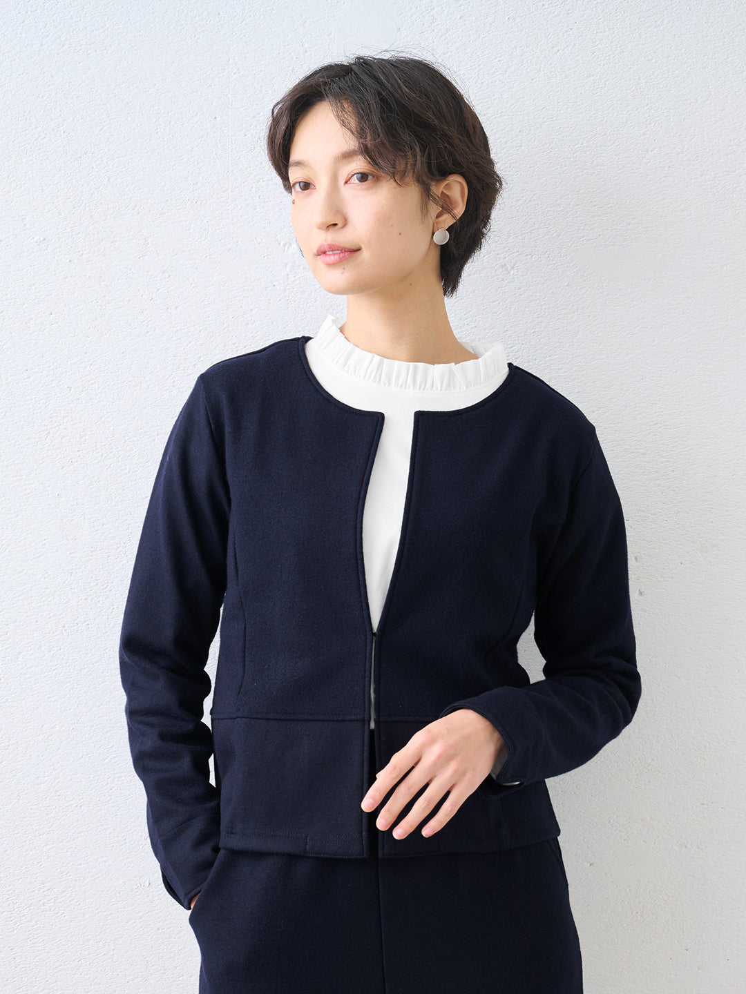 圧縮ウール100% ノーカラージャケット