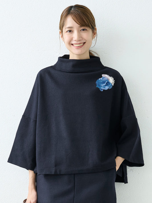 圧縮ウール100% モックネックプルオーバー