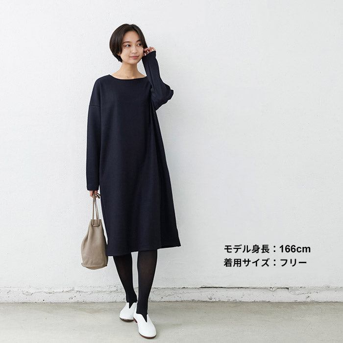 [ワンピース秋冬大人きれいめ]圧縮ウール100%ボートネックワンピース/日本製40代50代60代女性ファッション長袖ストレッチニットウール100％ゆったりミモレ丈