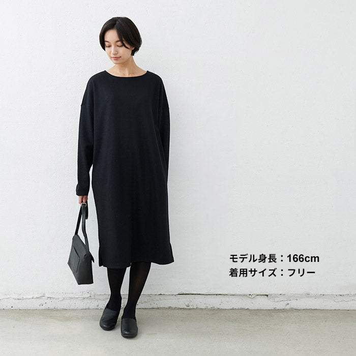 [ワンピース秋冬大人きれいめ]圧縮ウール100%ボートネックワンピース/日本製40代50代60代女性ファッション長袖ストレッチニットウール100％ゆったりミモレ丈