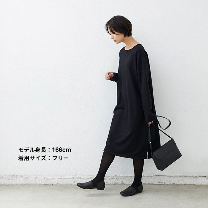 [ワンピース秋冬大人きれいめ]圧縮ウール100%ボートネックワンピース/日本製40代50代60代女性ファッション長袖ストレッチニットウール100％ゆったりミモレ丈