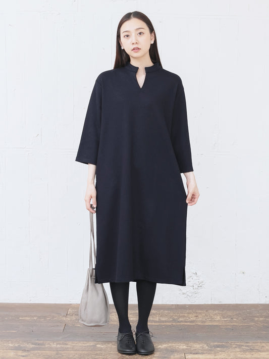 圧縮ウール100% バンドカラー ワンピース 