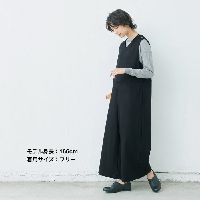 [サロペットパンツレディース]圧縮ウール100％サロペット/日本製40代50代30代女性オールインワンオーバーオール上品きれいめ大人ラフ紺黒つなぎVネックワイドウール大きめゆったりナチュラル冬秋すっきり楽