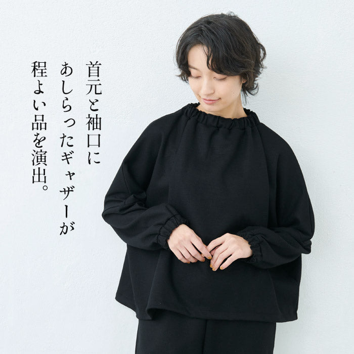 [フォーマルトップスレディース]圧縮ウール100％ギャザープルオーバー/日本製40代50代30代女性ラフ楽紺黒七五三母ママ仕事オフィスミセスウール大きめゆったりナチュラル冬秋すっきり入学式卒業式ふんわりブラウス