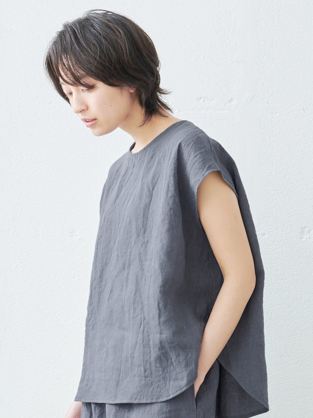 40番手 フレンチリネン100％ Tブラウス