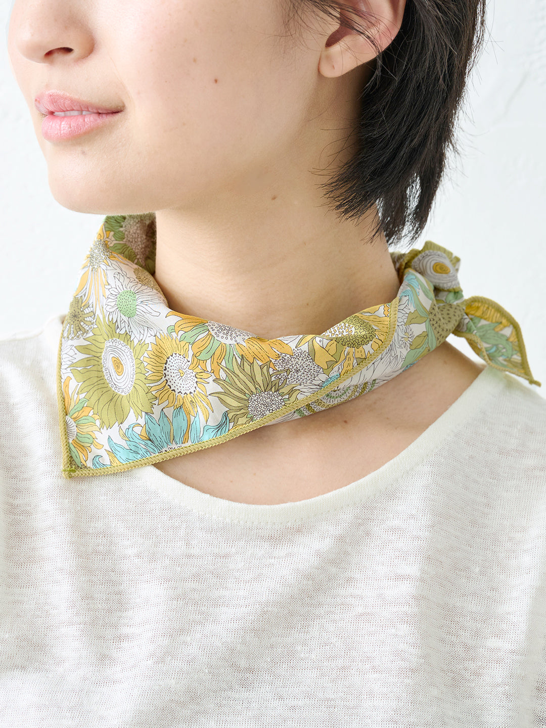 リバティプリント バンダナ