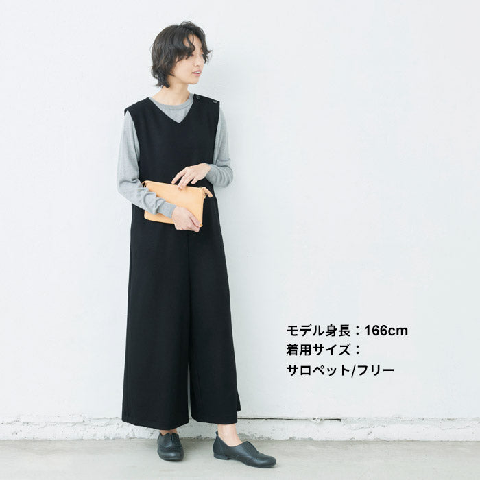 [卒業式母服装50代パンツスーツセレモニースーツ]圧縮ウール100%こなれVネックジャケット＋サロペット2点セット/日本製30代40代60代きれいめ上下セット礼服七五三母ママ祖母ストレッチ入学式ママスーツ秋冬秋冬サロペット