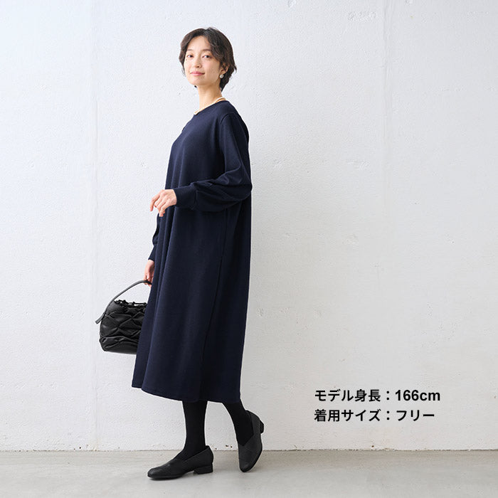 圧縮ウール100% クルーネック 袖タック ワンピース ネイビー