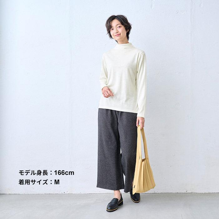 やわらか ウォッシャブル メリノウール100% ボトルネック プルオーバー オフホワイト