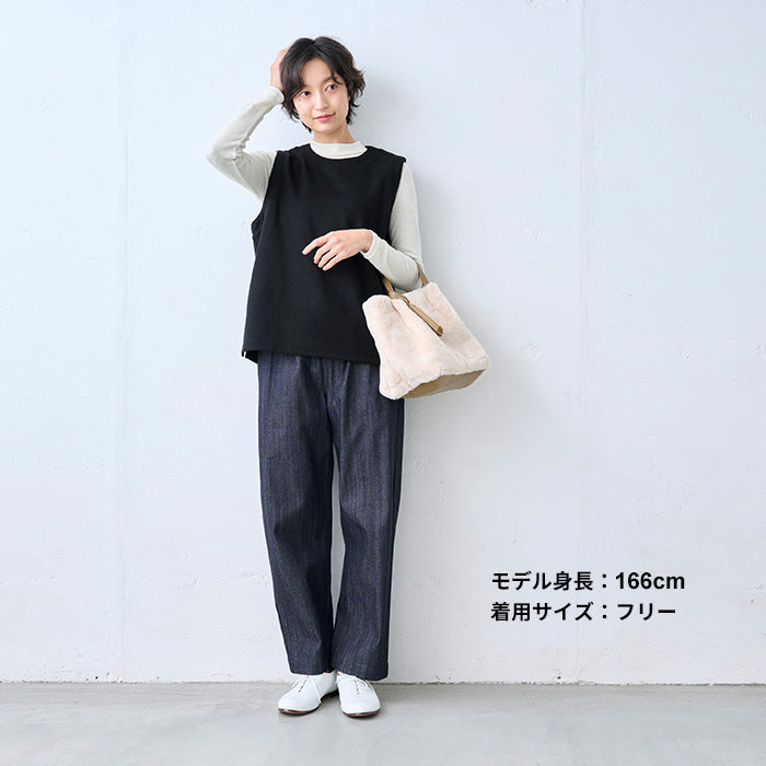 強圧縮ウール100% ベスト ブラック