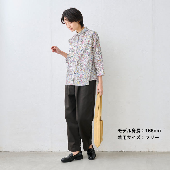 リバティプリント ギャザー使いシャツ ホワイト×パープル系(WildFlowers)