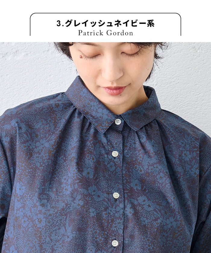 リバティプリント ギャザー使いシャツ グレイッシュネイビー系(PatrickGordon)