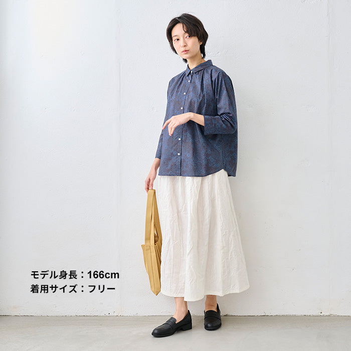 リバティプリント ギャザー使いシャツ グレイッシュネイビー系(PatrickGordon)